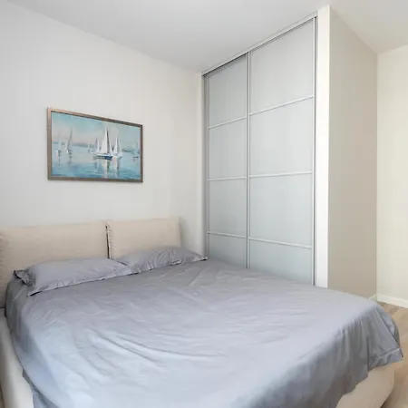 With Excellent Location In City Centre * Riga